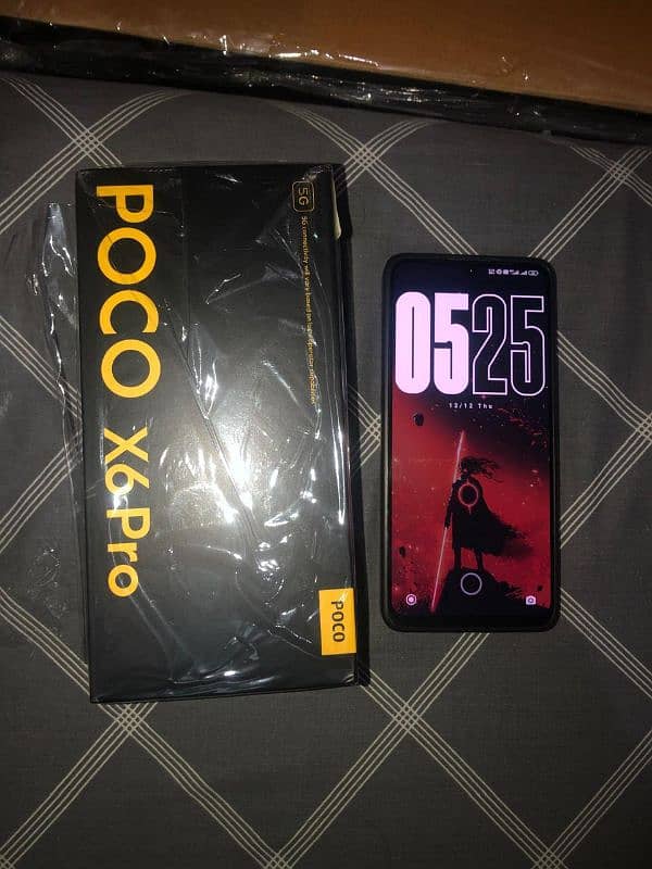 Poco x6 pro 5g 12/512 0