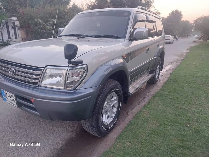 Toyota Land Cruiser 1996/2006 Model Good Condition 5