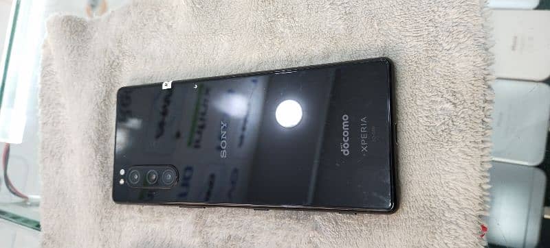 sony x peria 5 mark 1 10 by 10 64gb non pta snapdragon 855 gorilla gls 0