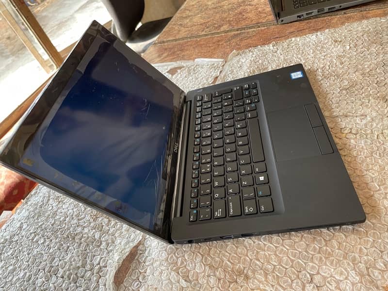 Dell Latitude 7390 Core i7-8th generation 2