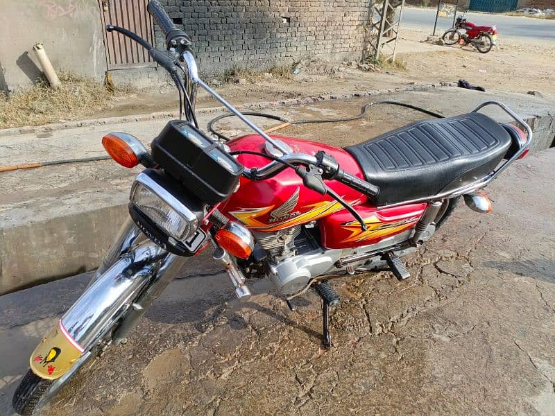 Honda CG 125 Urgent For Sale | Honda In Bikes | Total Geniune 1