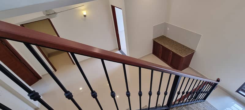 Beautiful 5 Marla Double Storey House Available for Sale in D12 14