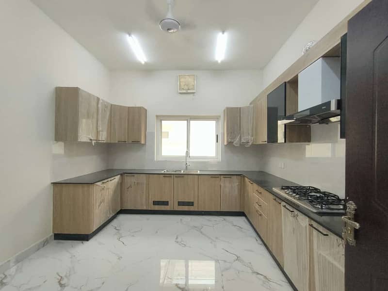 A Fully Renovated Apartment Of 10 Marla Available For Rent 1