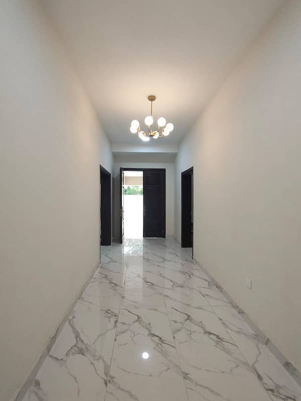 A Fully Renovated Apartment Of 10 Marla Available For Rent 5