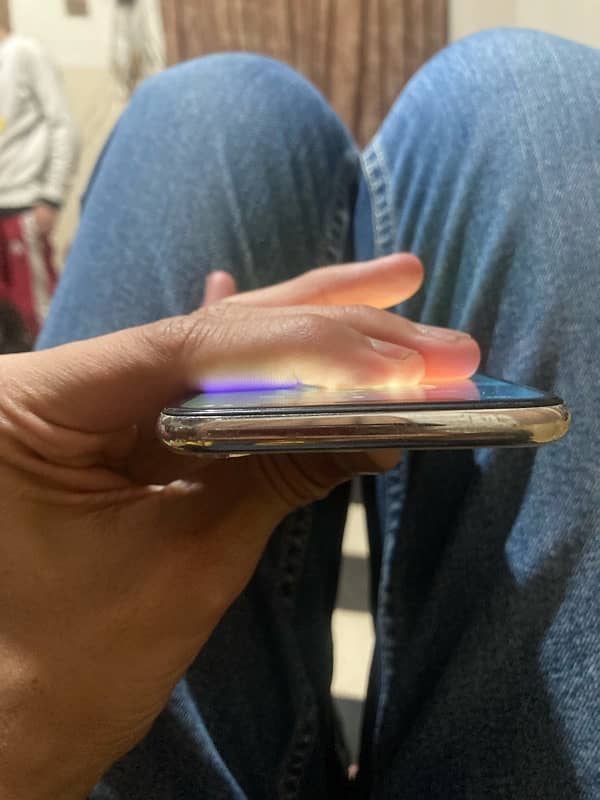 iPhone x 64gb pta approved 7