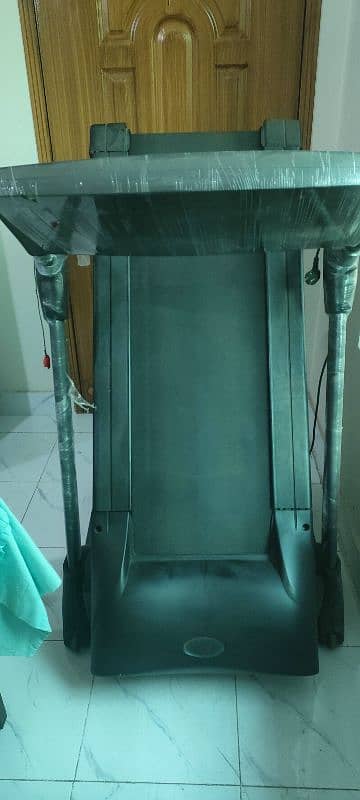 G FIT T200 Treadmill for sale 6