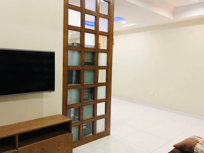 Beautiful Fully Furnished Apartment On First Floor Available For Sale 4