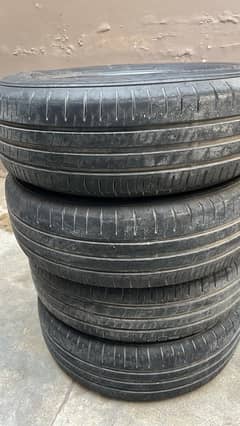 Dunlop Types 175-70-13