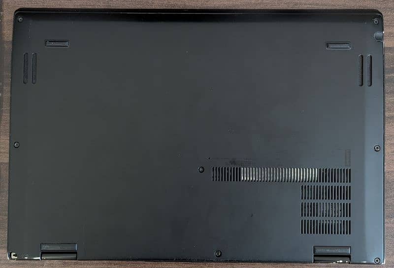 Lenovo Thinkpad Yoga X1 (3rd Gen) 4