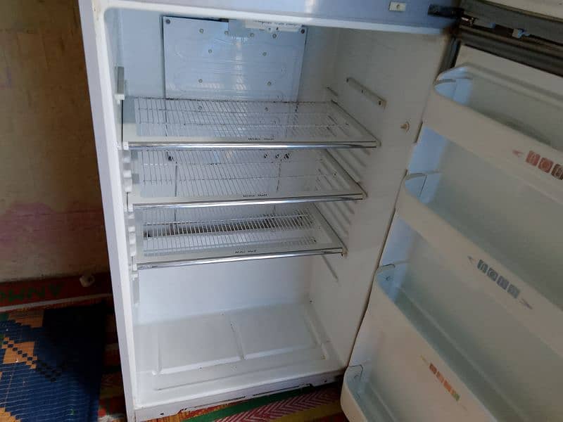 dawalnace reflection fridge for sale bilkul ok 4