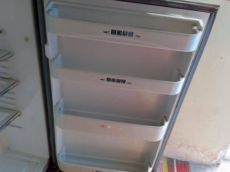 dawalnace reflection fridge for sale bilkul ok 5