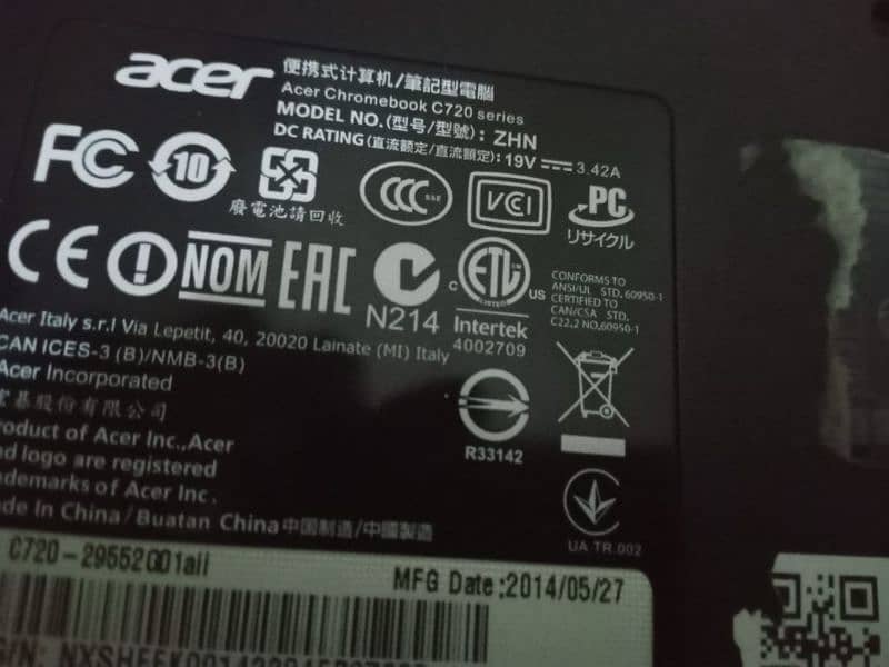 Acer chrome book 10/10 condition 0