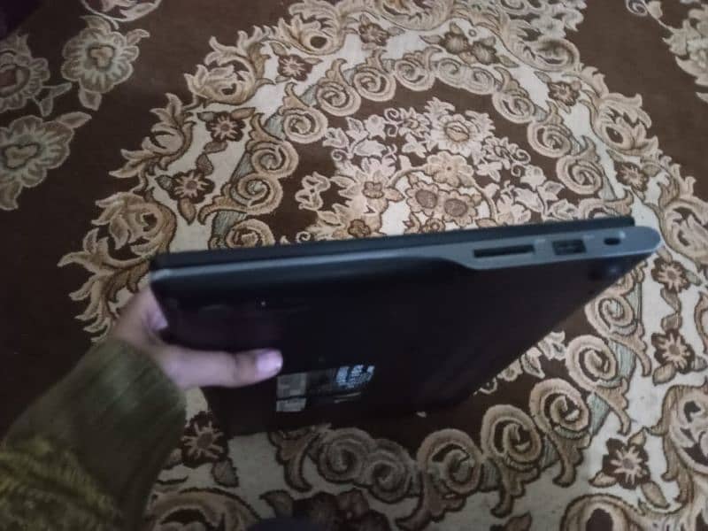 Acer chrome book 10/10 condition 3