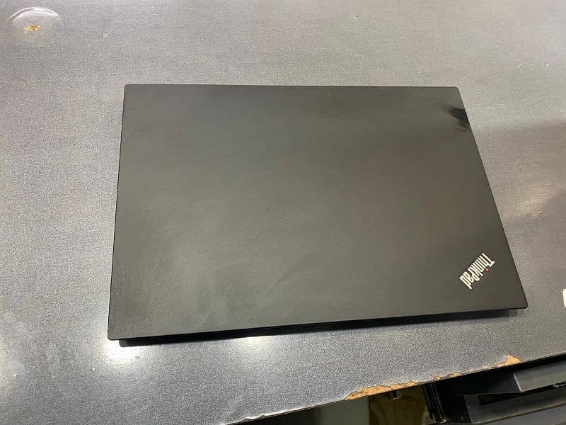 LENOVO P14S 14 INCH good condition good battery helth 1