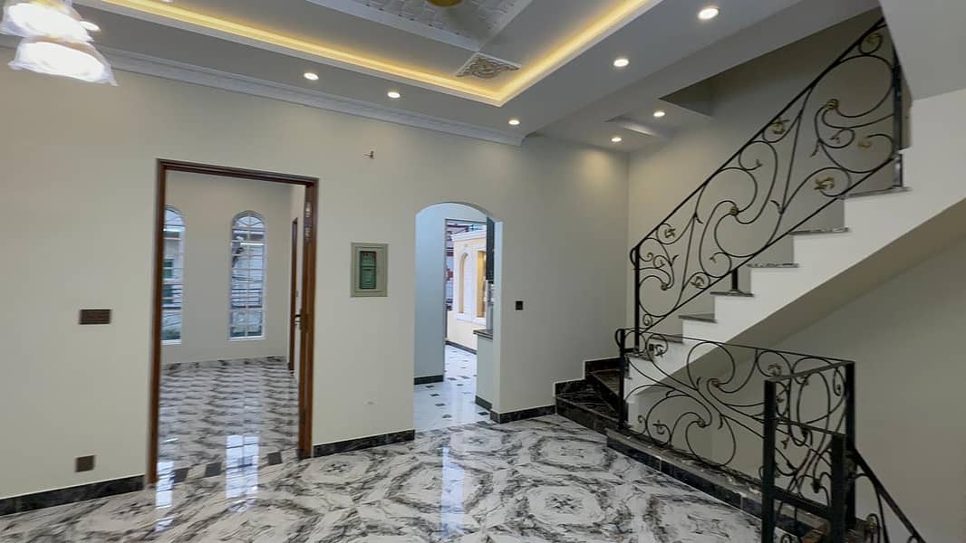 5 Marla Brand New House For Sale In R1 Block Johar Town Lahore 12