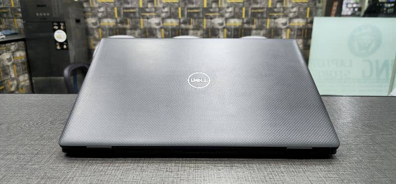 Dell Latitude 7520 Core i7 11th Generation 3.0 Ghz 5