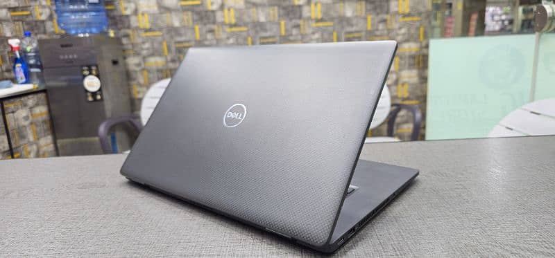 Dell Latitude 7520 Core i7 11th Generation 3.0 Ghz 16