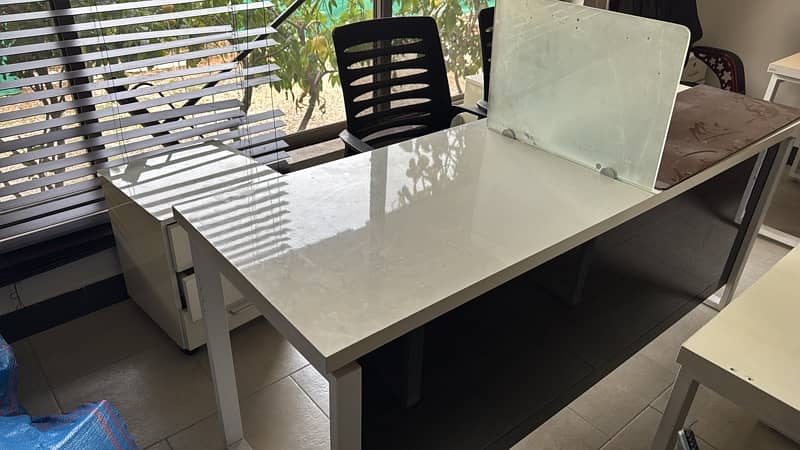 Reception Table / Counter Table / Front Desk for Sale 2