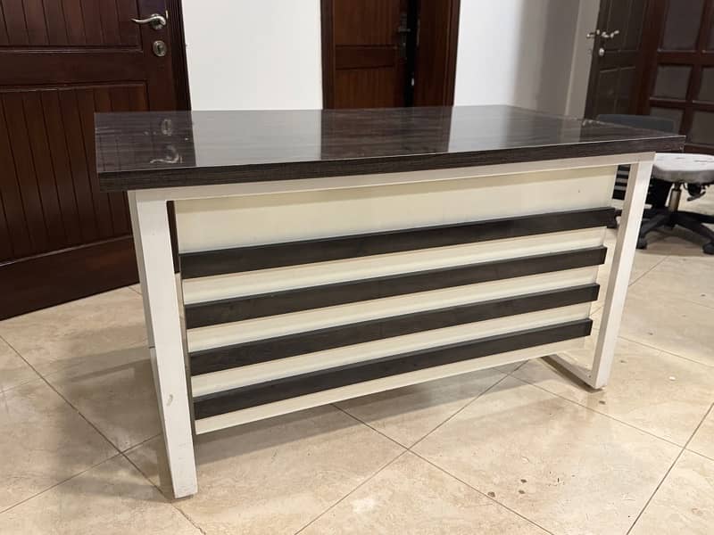 Reception Table / Counter Table / Front Desk for Sale 13