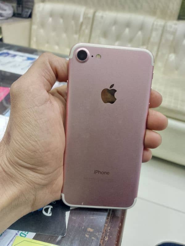 iphone 7 /128Gb non pta 0