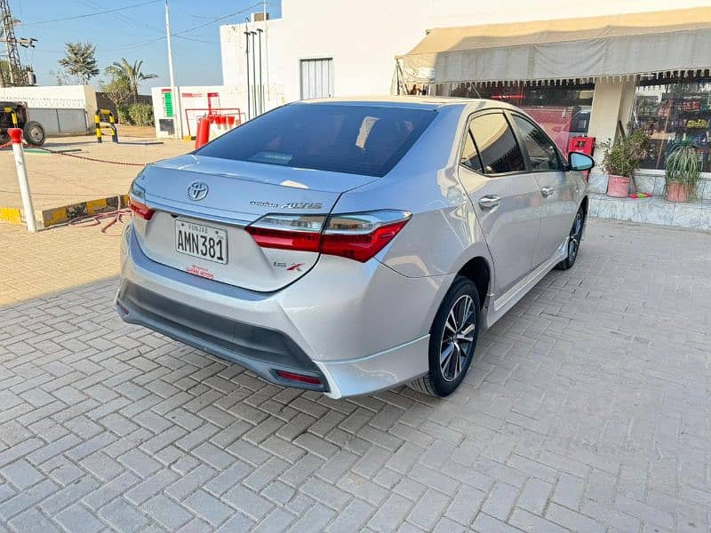 Toyota Corolla Altis 2022 3