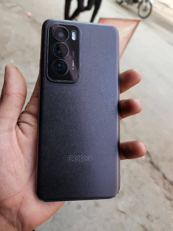 OPPO Reno 12 5G 12 GB 512 GB 2