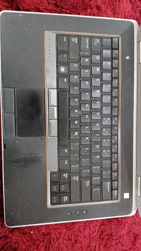 DELL LATITUDE E6420 in original condition 4