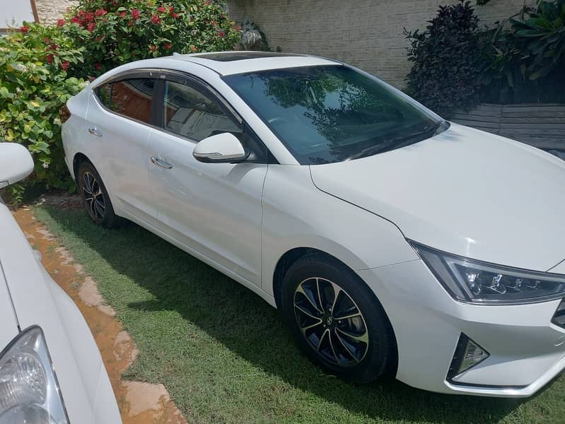 Hyundai Elantra 2022 2.0 GLS 1