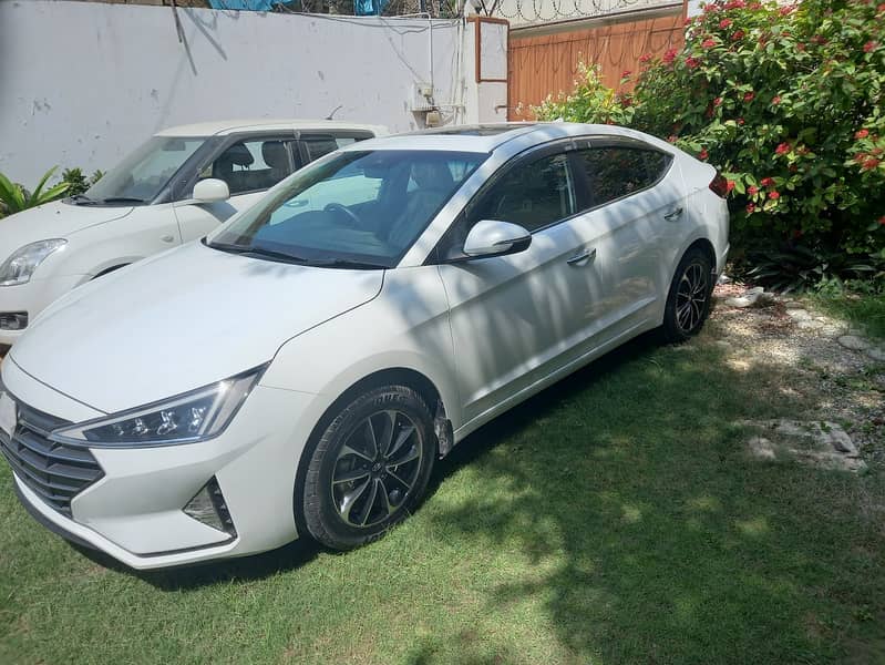 Hyundai Elantra 2022 2.0 GLS 2