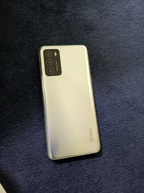 Oppo a16.4/64/ with box and charger . urjent sell 5