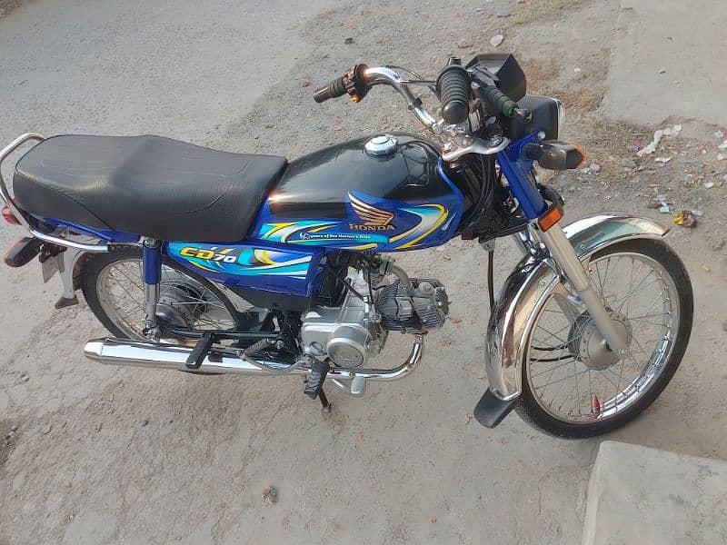 Honda CD 70 islambad number 23/24 10