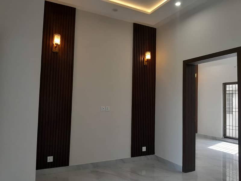 Five Marla Brand New First Entry House in Bahria Town 9