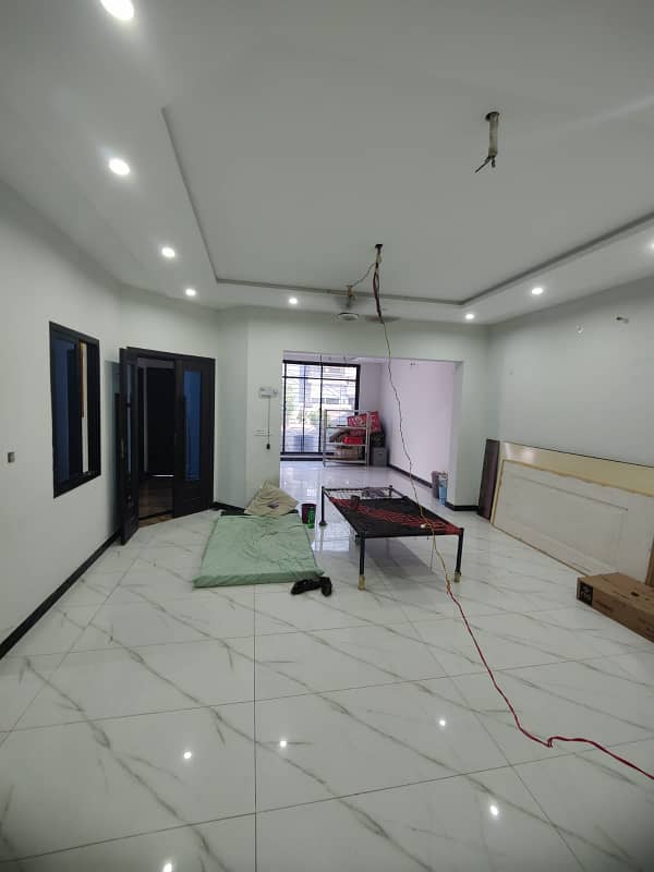 12-Marla House For Rent in Bahria Town Lahore 10