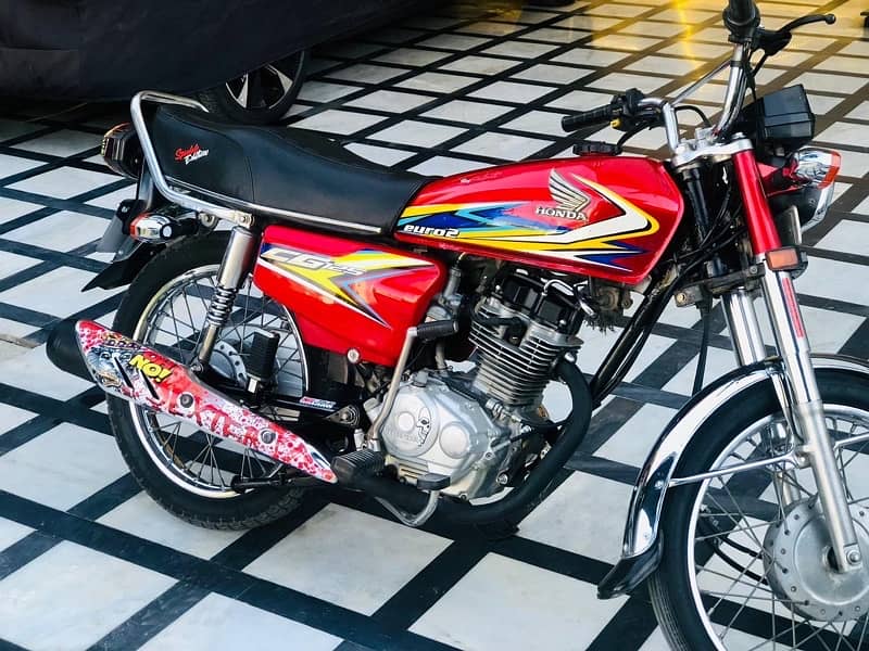 Honda CG 125 Model 2019 Lush Condition 4