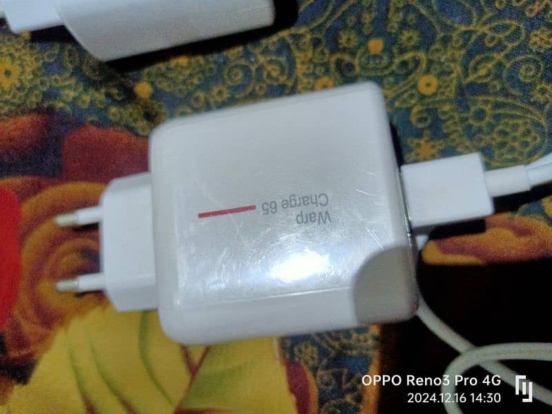 OnePlus and Samsung charger 2