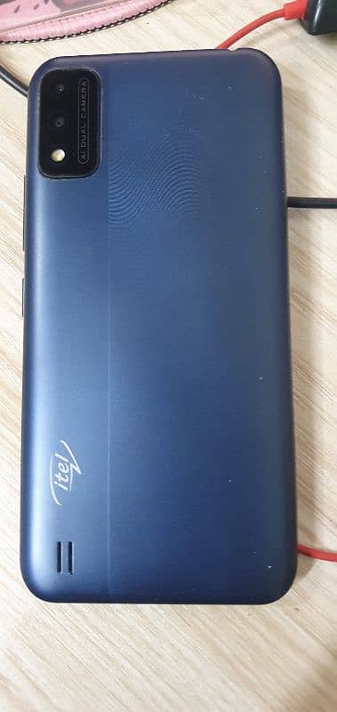 Itel A26 with charger and box 4