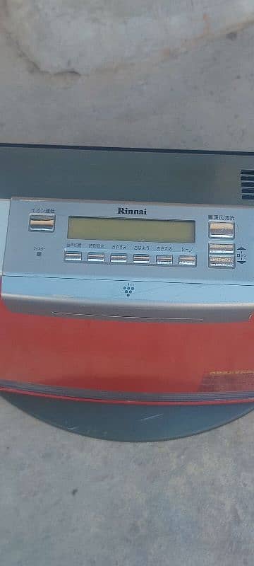 Rinnai electric and gas dual japnese heater for sale in10 /10condition 1