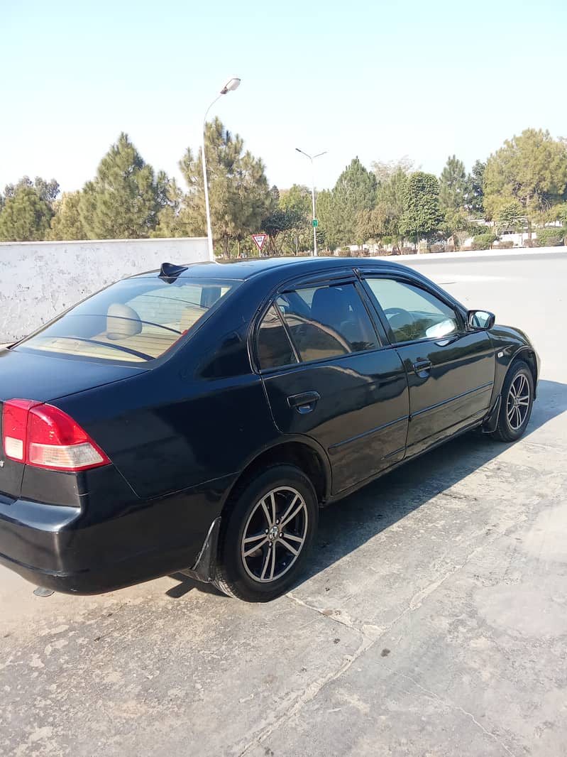 Honda Civic EXi 2005 Manual 6