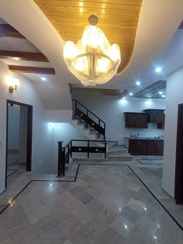 5 Marla Beautiful House For Sale In Johar Town 18