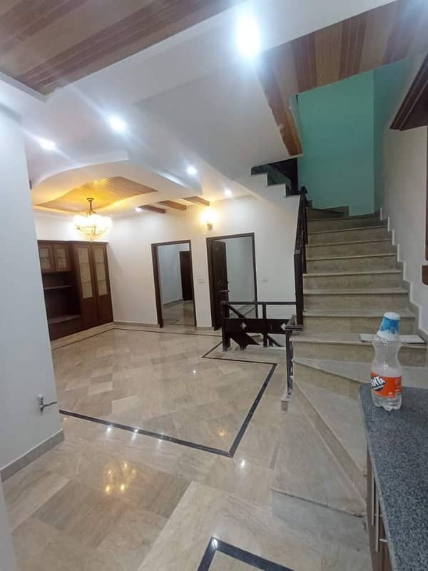 5 Marla Beautiful House For Sale In Johar Town 22