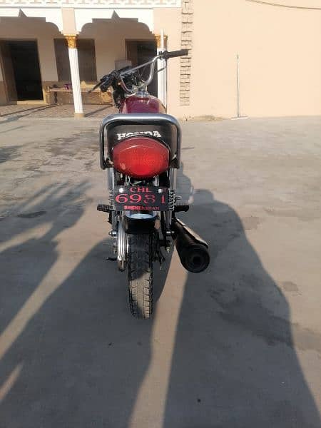 Honda 125 ,Chakwal number 4