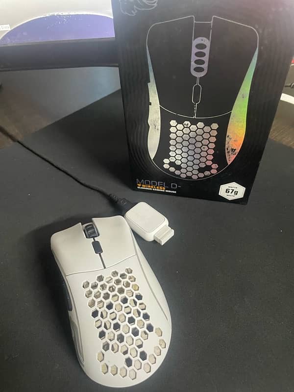 Glorious model D- Wireless Mouse 0