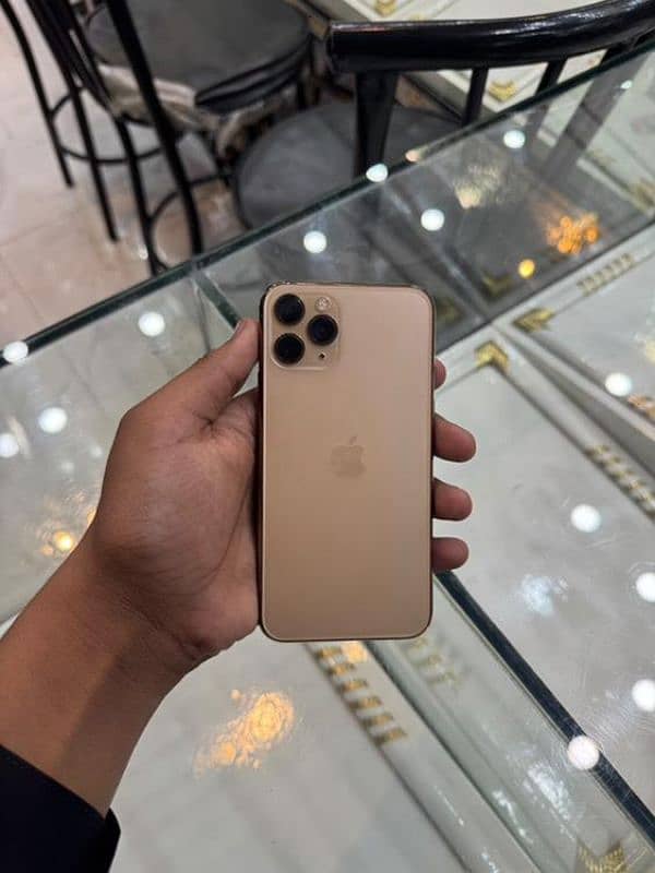 iphone 11pro 10by10 64gb 2