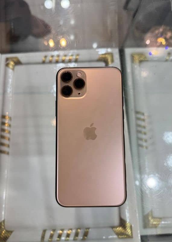 iphone 11pro 10by10 64gb 3