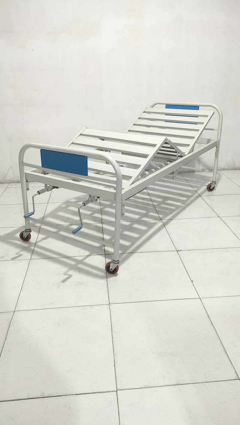 Manufacture Hospital Furniture Medical Bed Patient Bed Surgical Bed 2