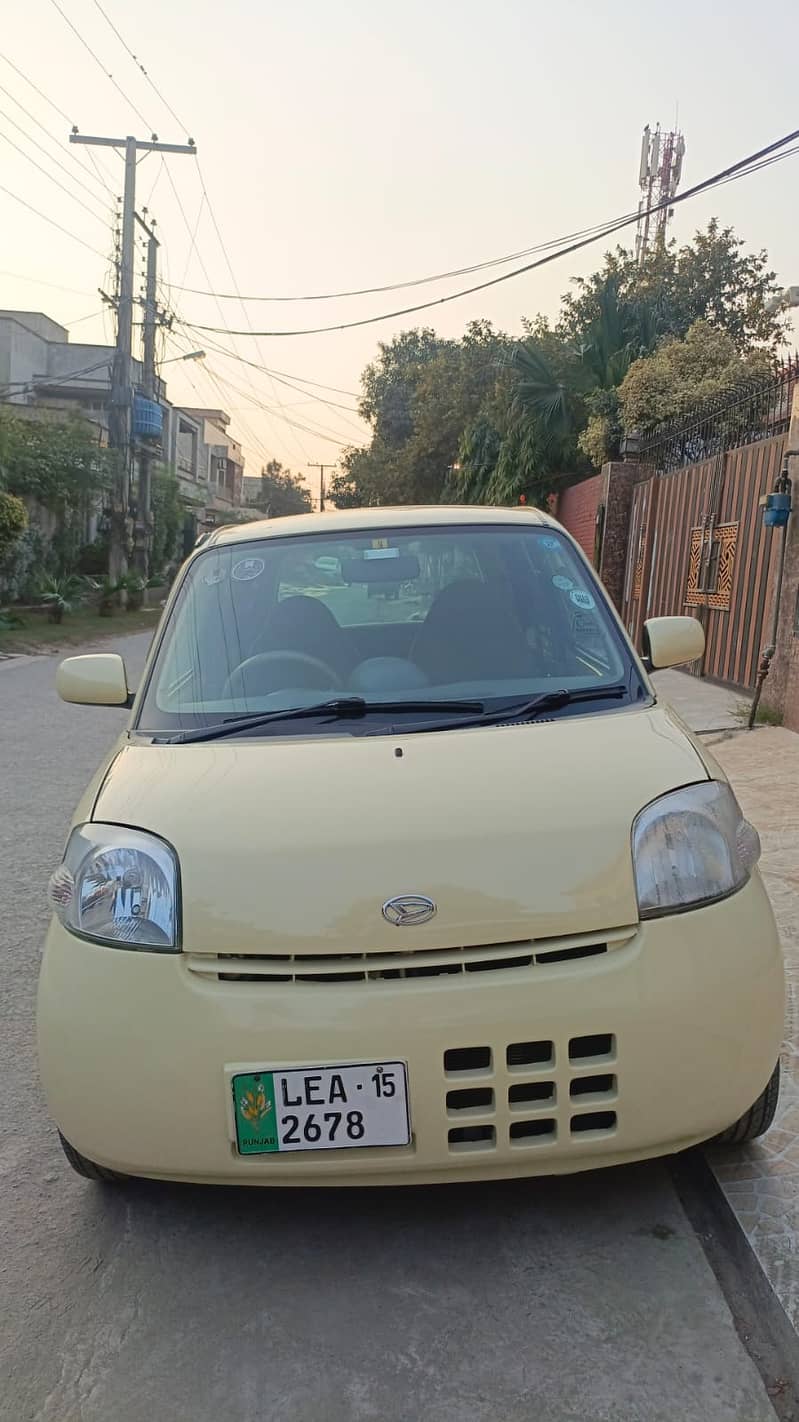 Daihatsu Esse 2011 0