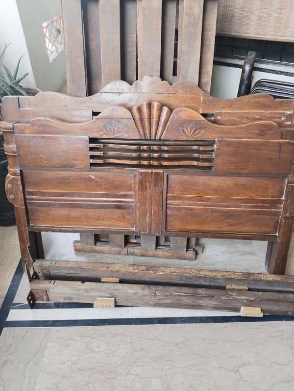 solid wood Antique bed 1