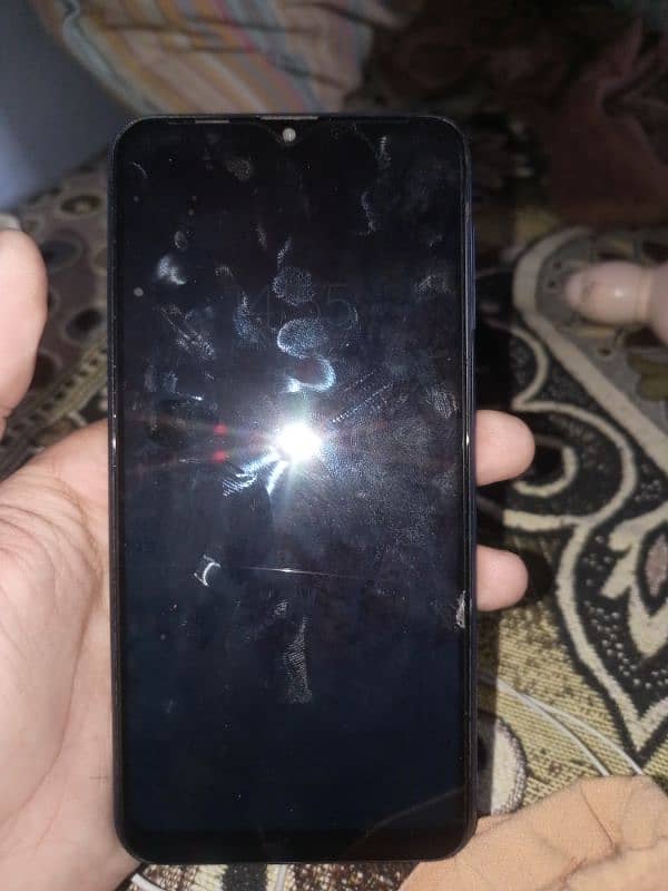 Samsung A10 screen dot wala ha 0