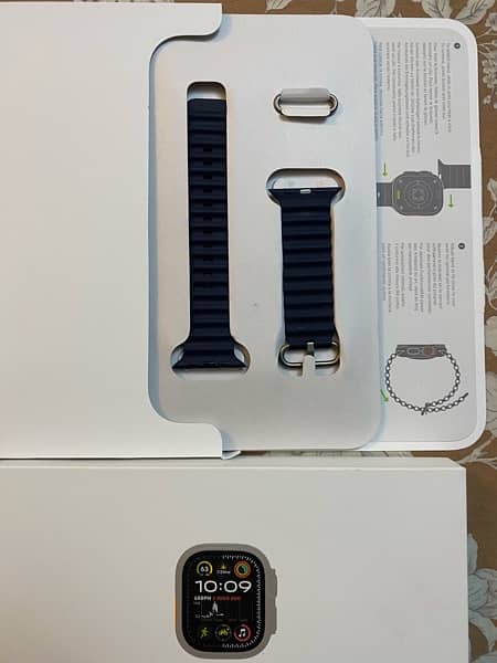 Apple watch ultra 2 49mm natural ti navy ocean band 5