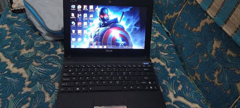 Asus mini laptop 1